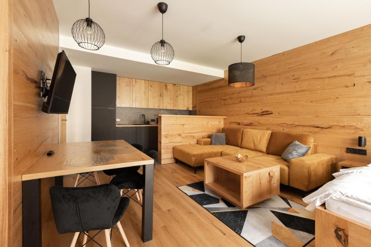 Kralovske Apartmany - Spindleruv Mlyn Bagian luar foto