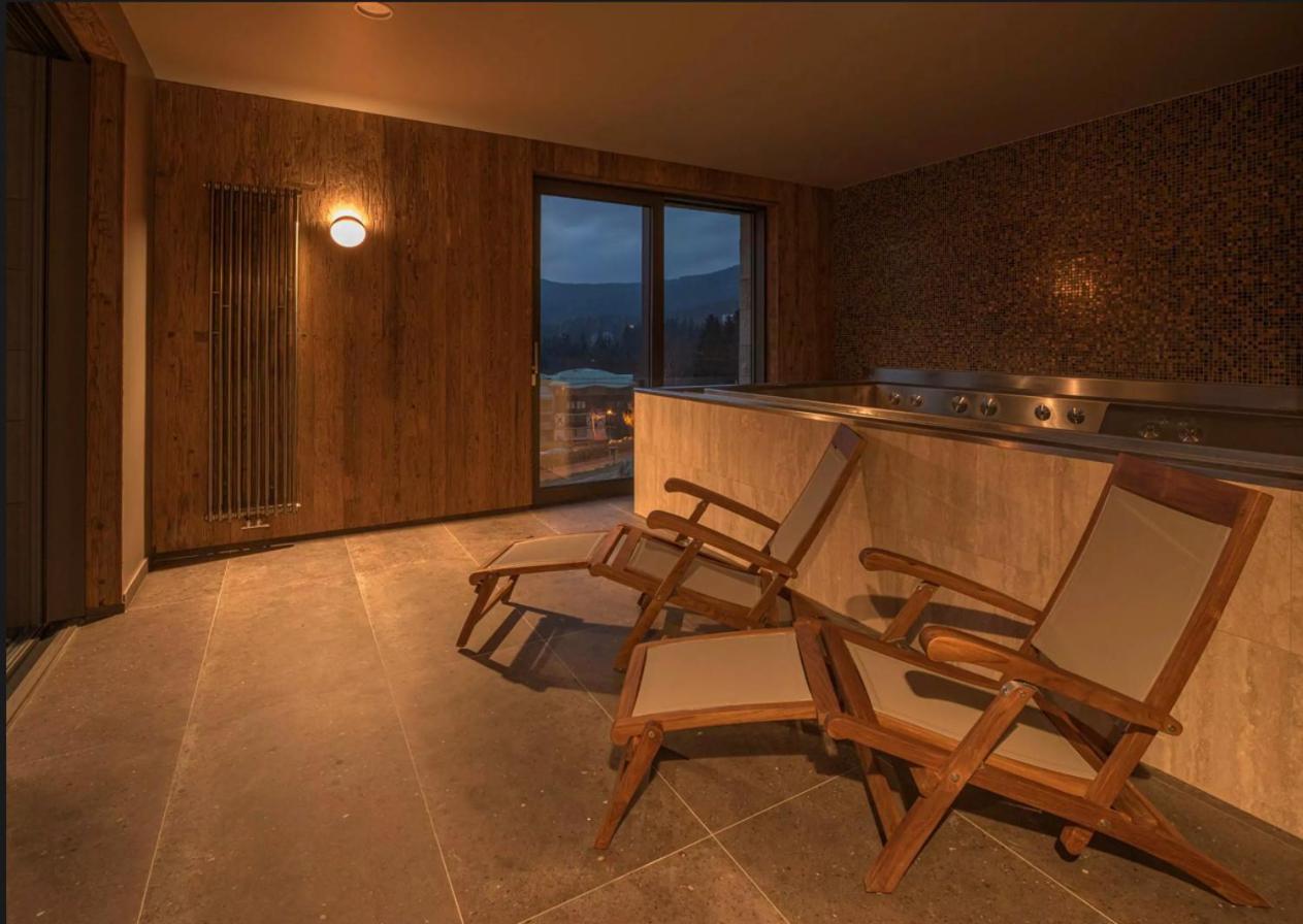 Kralovske Apartmany - Spindleruv Mlyn Bagian luar foto