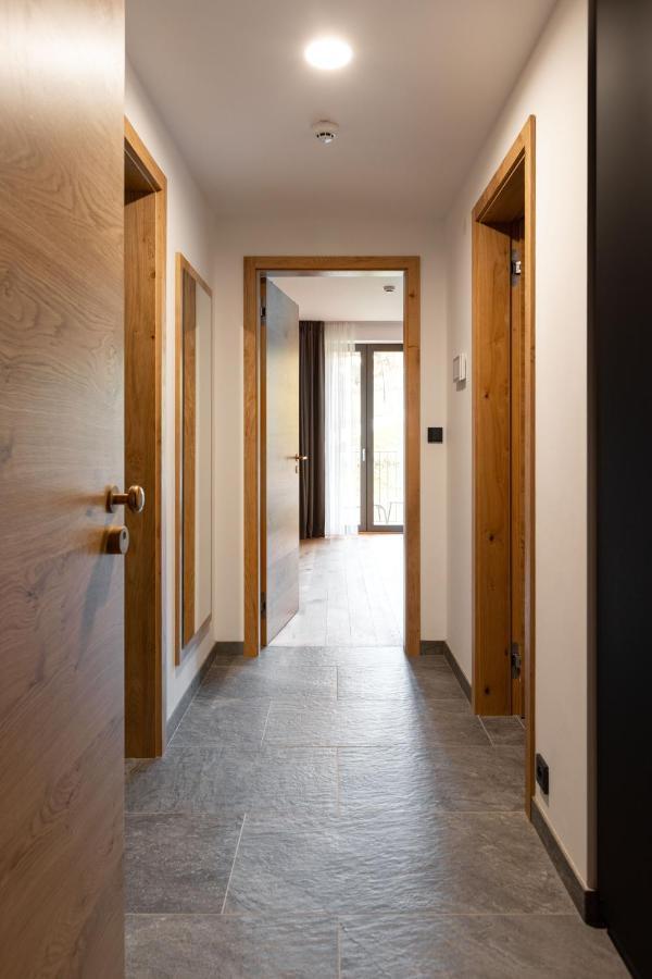Kralovske Apartmany - Spindleruv Mlyn Bagian luar foto