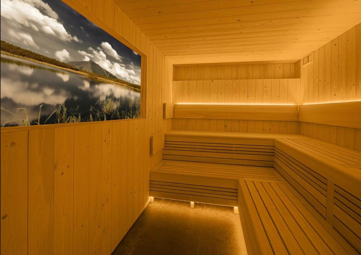 Kralovske Apartmany - Spindleruv Mlyn Bagian luar foto