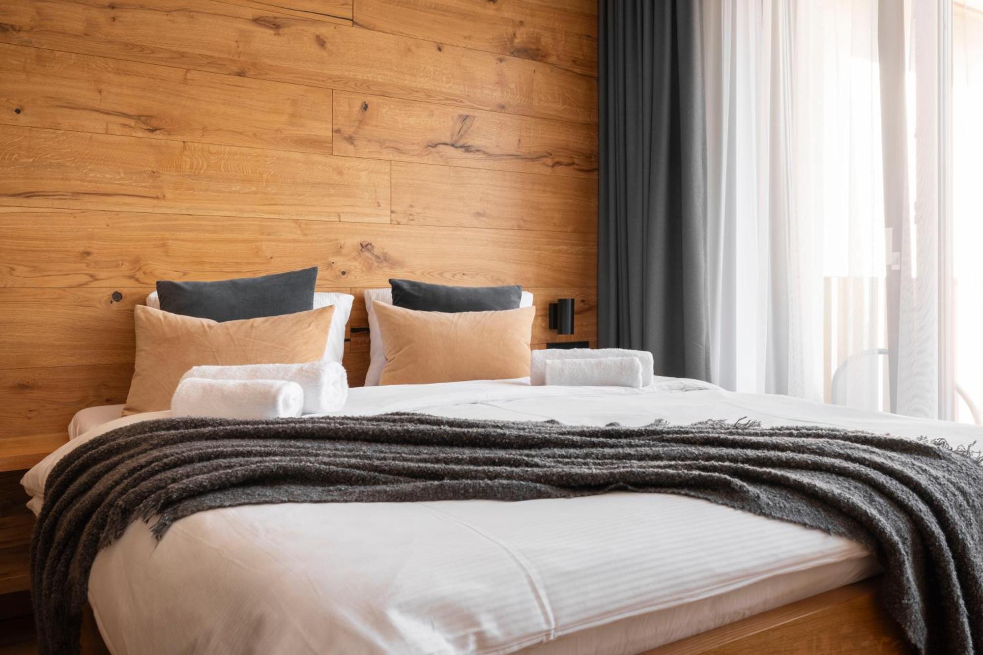 Kralovske Apartmany - Spindleruv Mlyn Bagian luar foto