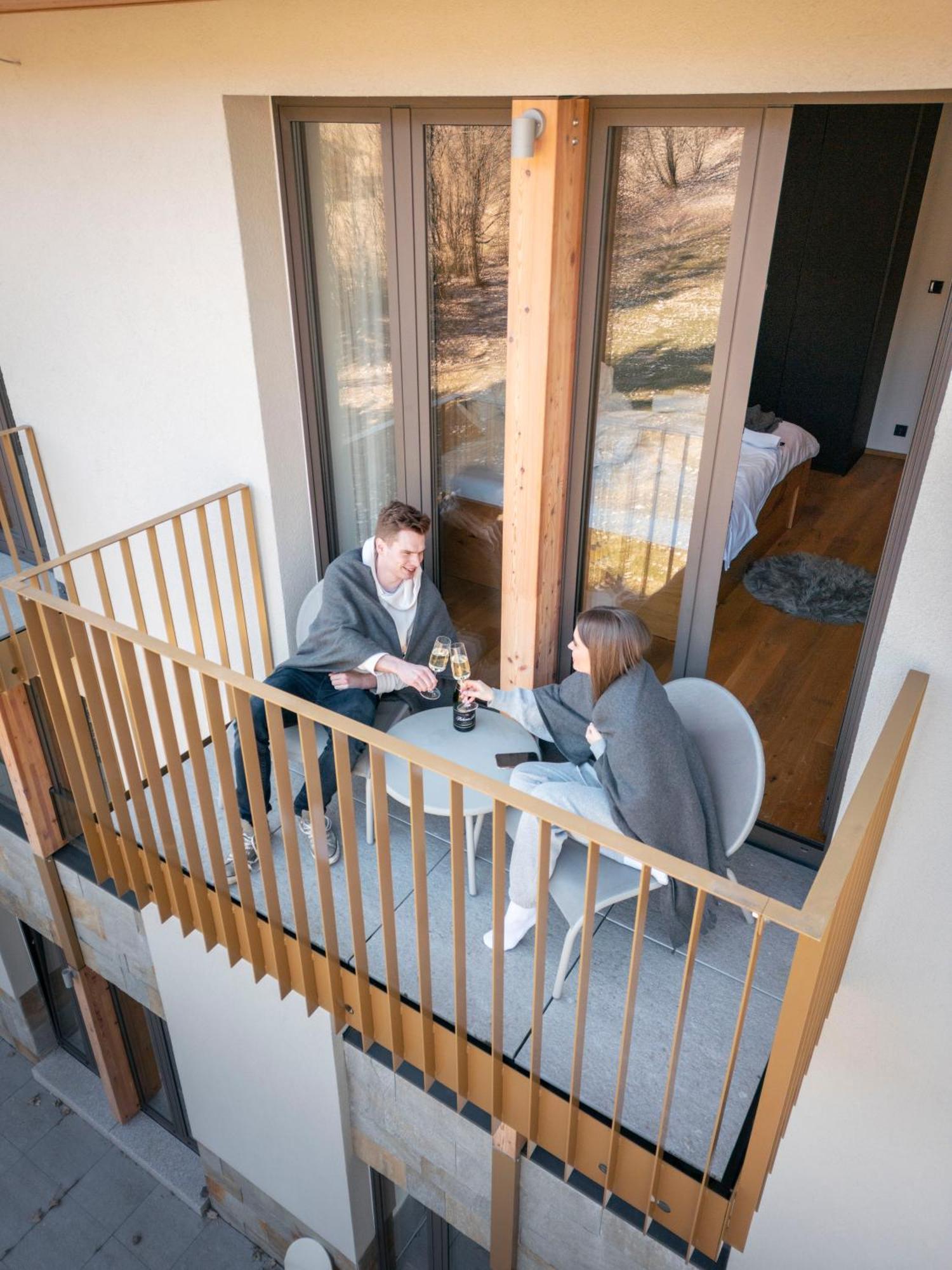 Kralovske Apartmany - Spindleruv Mlyn Bagian luar foto
